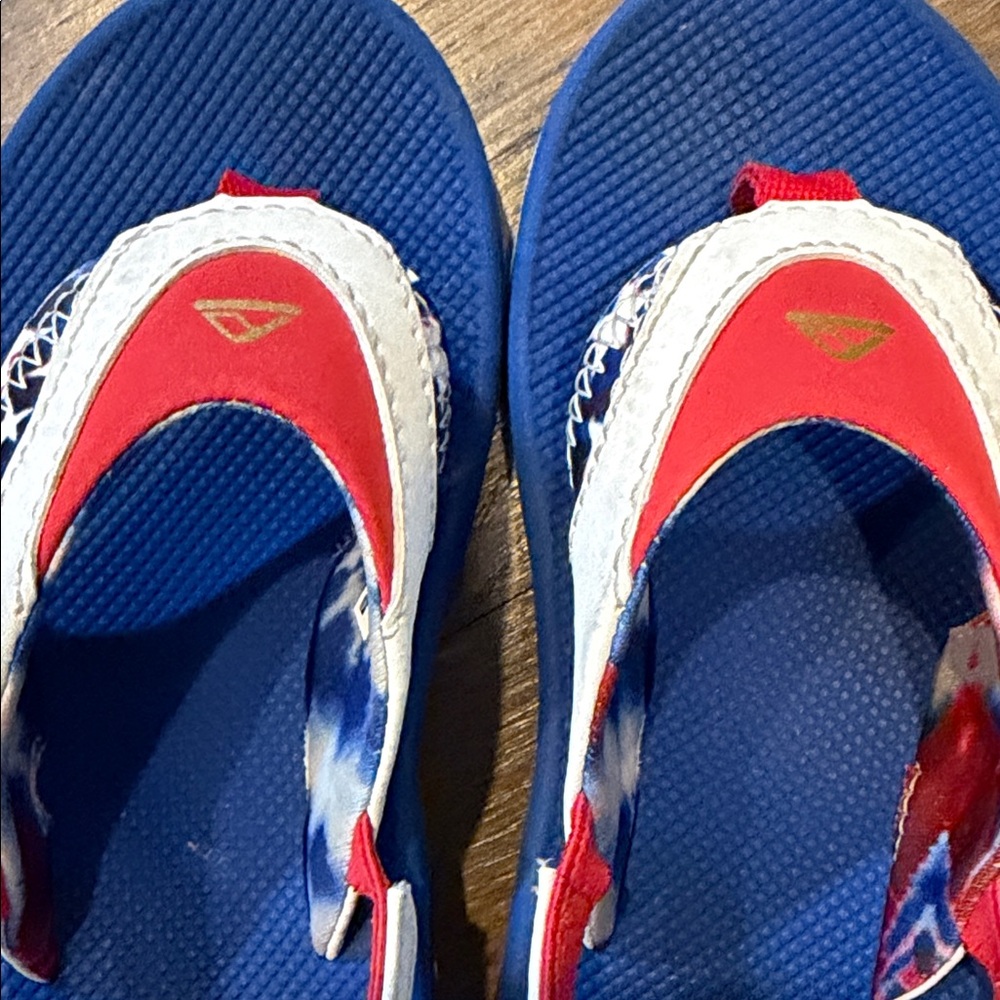 Reef Kids Red and Blue Flip Flops - Picture 3 of 7